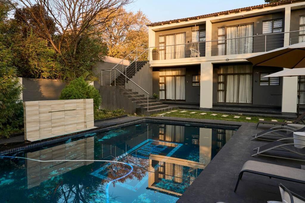 Luxury Walk To Melrose Arch 11 * Johannesburg